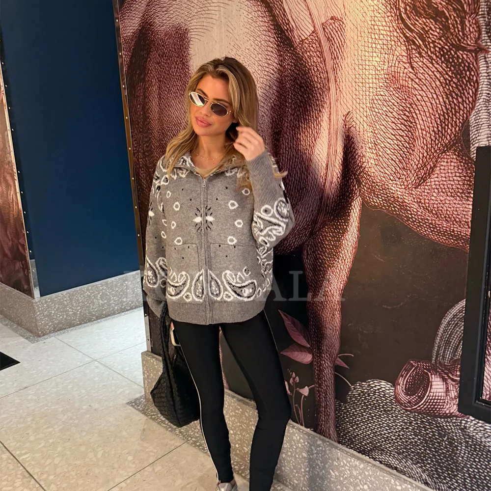 KONDALA 2026 Autumn Winter Casual Classic Knitted Women Sweaters Commuter Style Homes wear Literary Vacation Ladies Sweaters