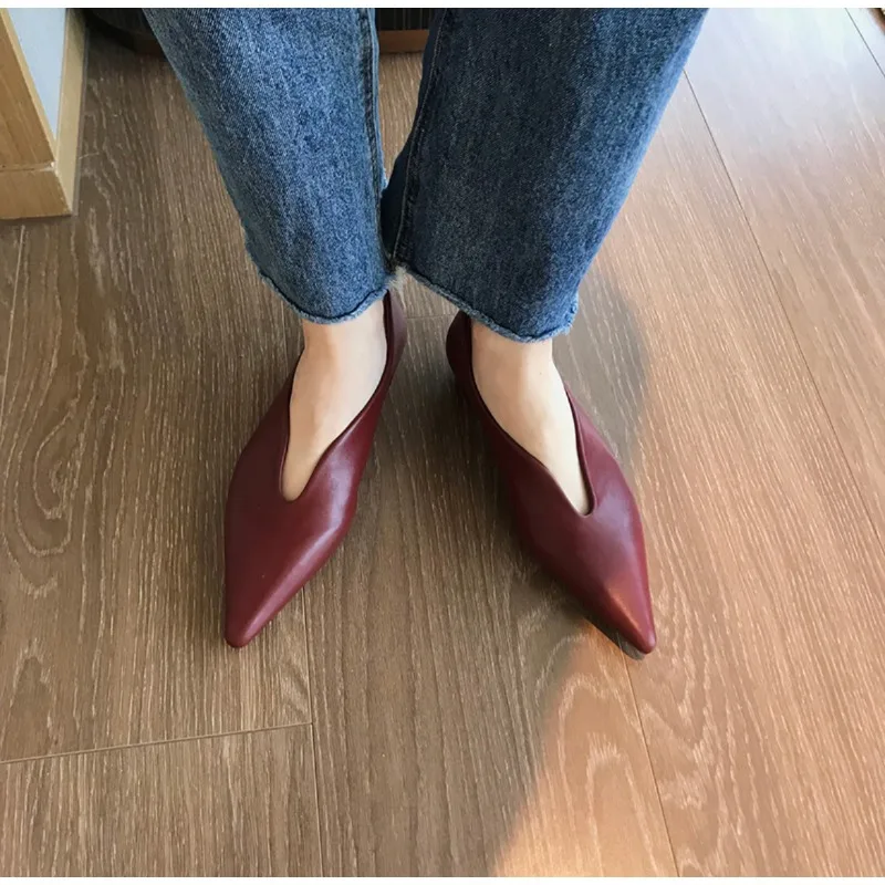 Modne damskie buty na płaskim obcasie letnie nowe modne szpiczaste noski Retro Oxford buty Mules casualowe damskie buty Zapatos Mujer