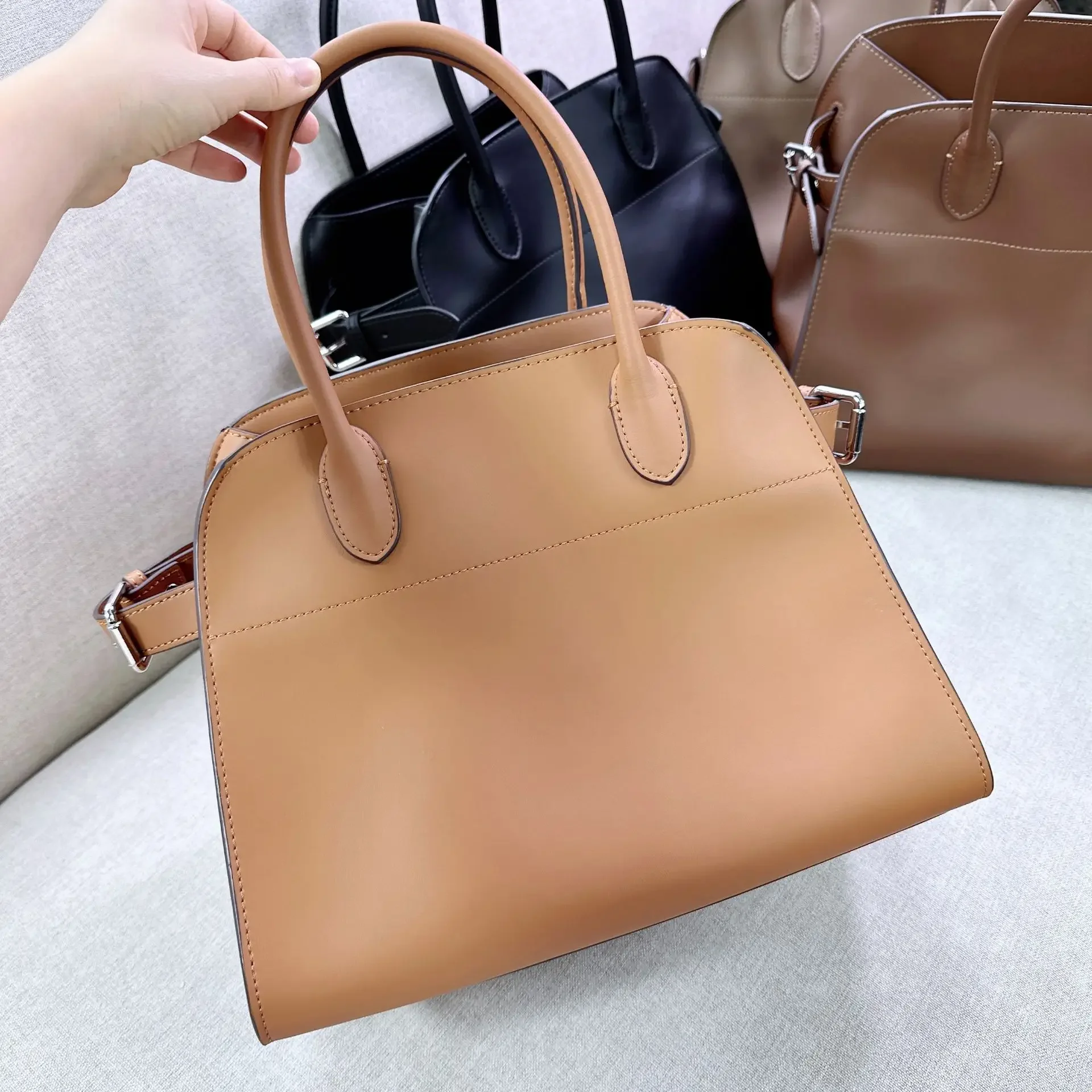 High Quality Commuter Cowhide Bag Women Large Capacity Tote One Shoulder Crossbody Handbags Zipper Versatile Luxury Bolsos Mujer