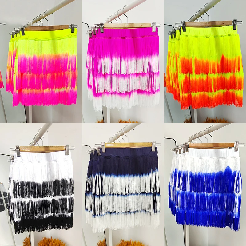 

2025 Latin Dance Skirt For Girls Children Gradient Tassels Half Skirts Rumba Cha Cha Samba Tango Latin Practice Clothes DN20088