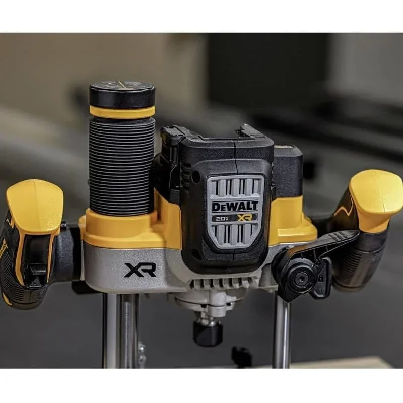 DEWALT DCW620 20V MAX XR 2-1/4 Peak HP Plunge Router Cordless Router ANTI-ROTATION Woodworking Router Dewalt Power Tools DCW620B