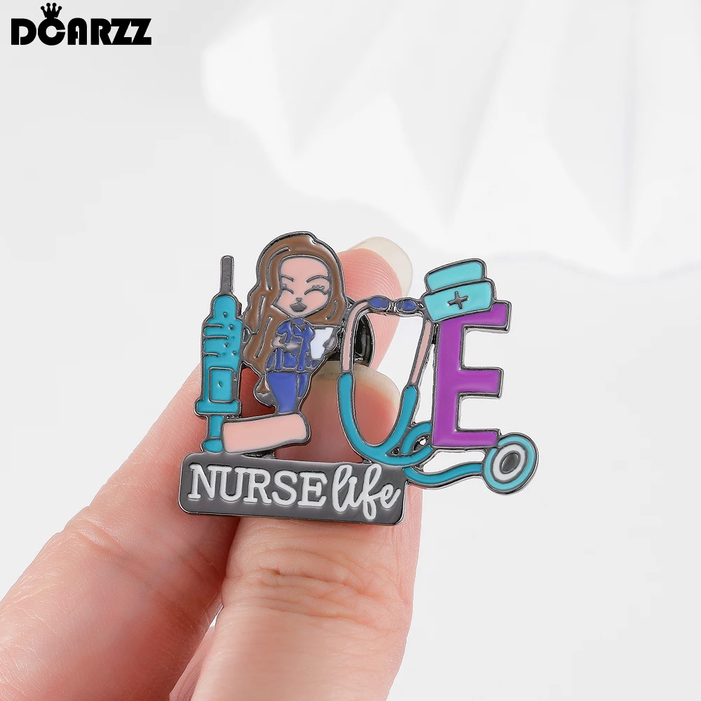 DCARZZ Cartoon Nurse Enamel Brooch Medical Stethoscope Syringe Pin Collar Backpack Lapel Badge for Nursing Student Doctor