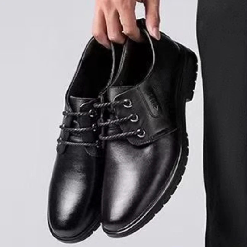 New Men Breathable Soft Sole Casual Dress Shoes Korean Style Business Non Slip Leather Footwear Versatile
