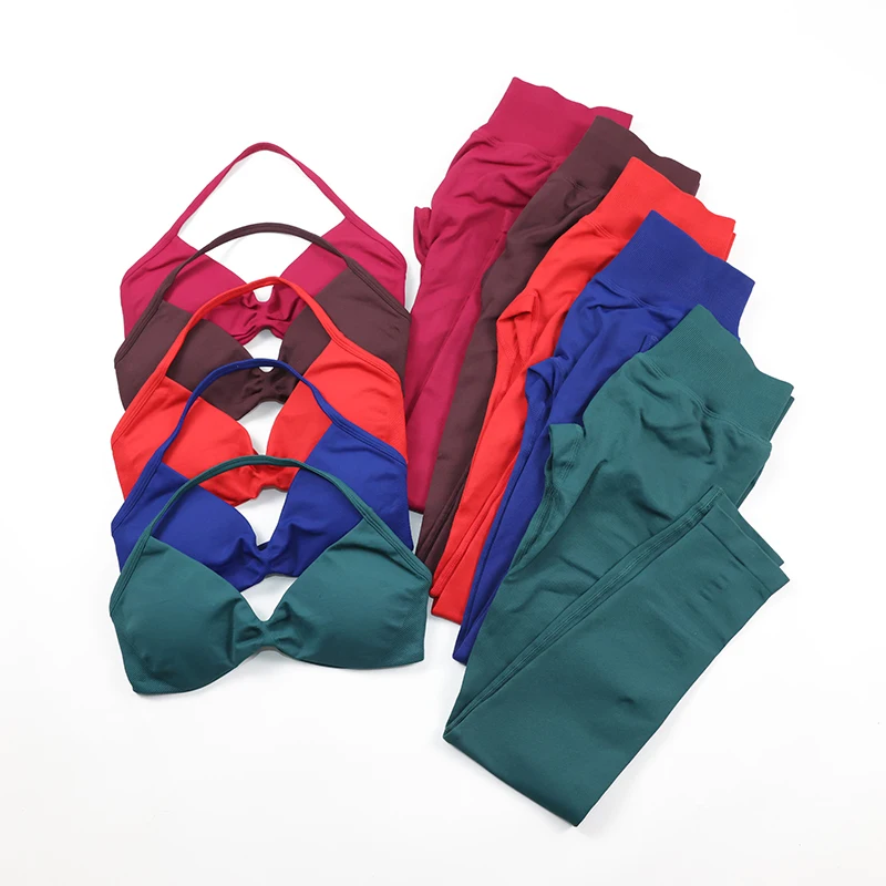 Seamless Yoga Set Women Workout Sportswear Gym Clothes Halter Neck Strappy Bra and Scrunch Butt Leggings 2 Piece Sports Suits