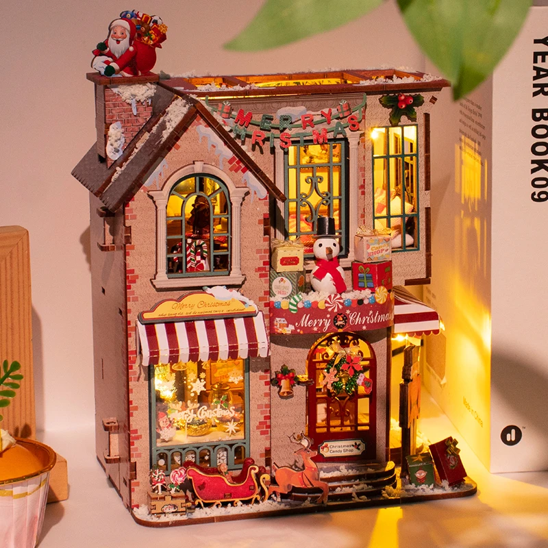 DIY Wooden Enchanted Christmas Cottage Figurines Miniatures Kits Mini Casa for Friends Birthday Gifts Home Decor Crafts