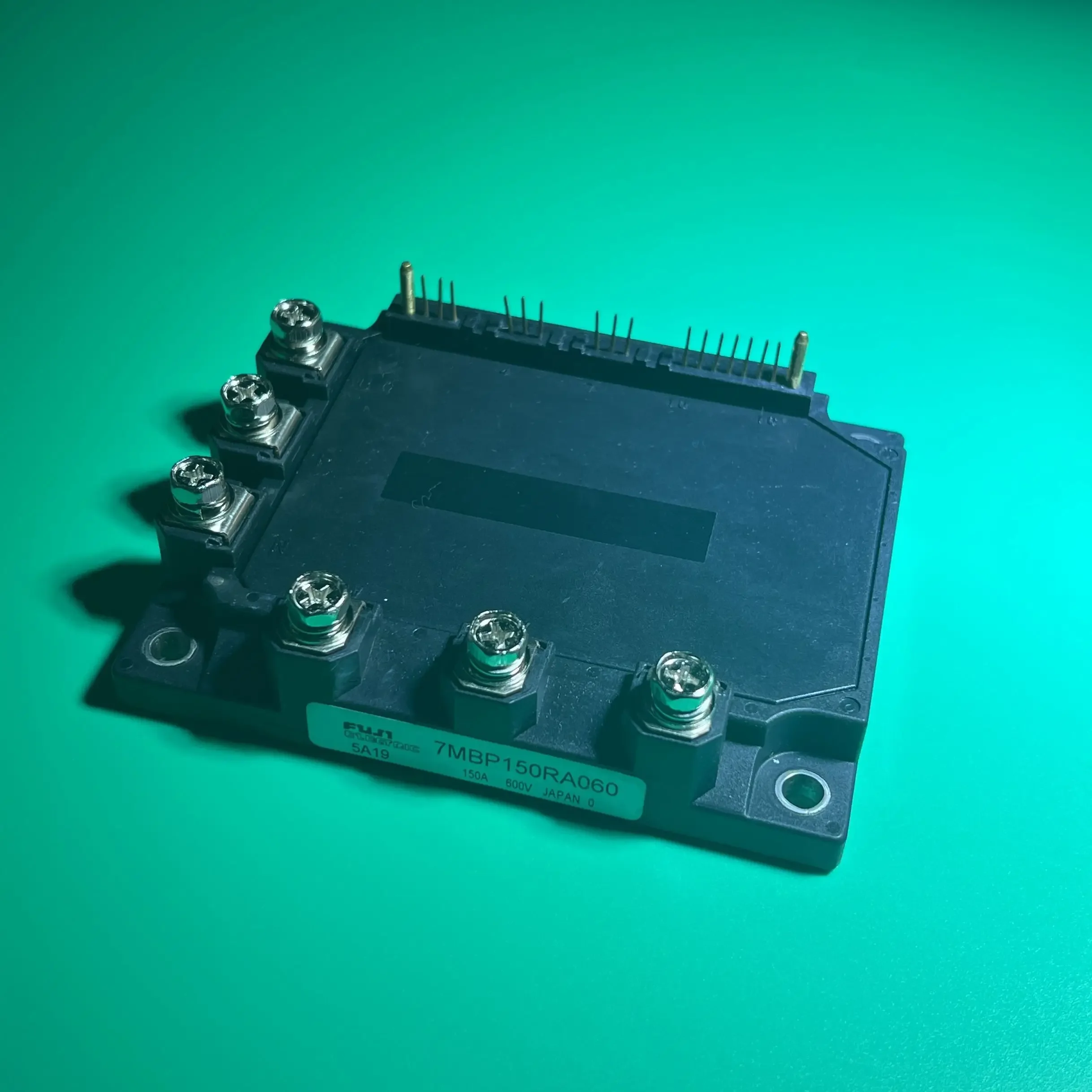 

7MBP150RA060 Модуль IGBT 150A 600 В 7MBP150RA-060 7MBP150R-A060 7MBP 150RA060 7 MBP150RA060 7M8P150RA060 7MBP150 RA060