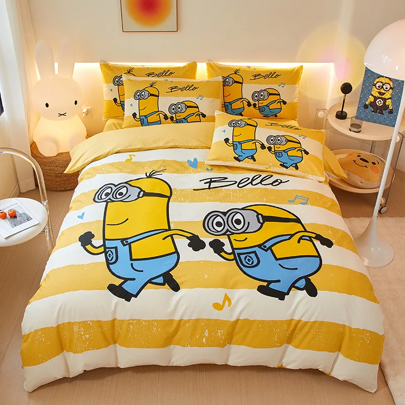 

Комплект постельного белья «Миньоны»: 4 предмета, модный мультяшный дизайн, 100% длинноволокнистый хлопок, новинка, с принтом, пододеяльник и наволочки