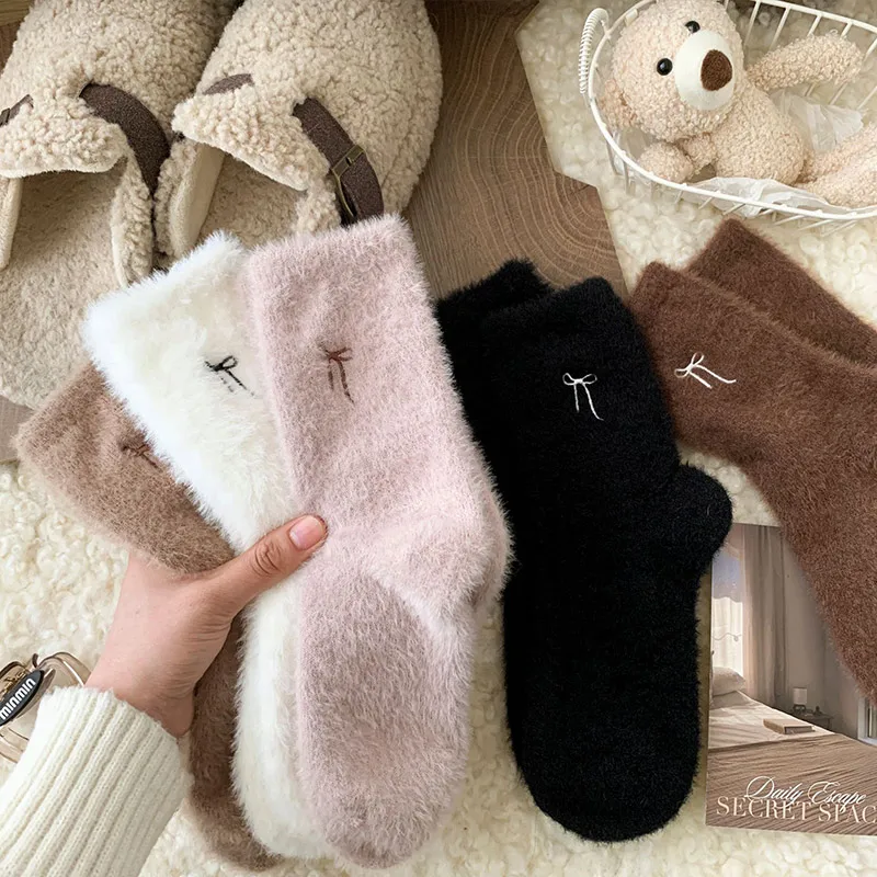 

Winter Warm Floor Socks Fleece Thickened Embroidered Furry Socks Soft Cartoon Sleep Socks Women Mink Velvet Bow Mid Tube Socks