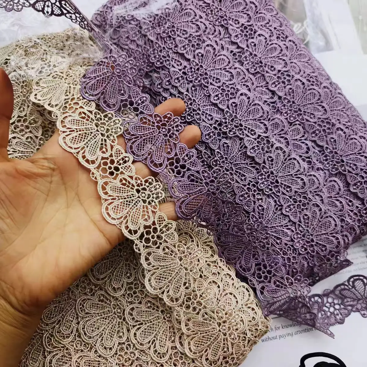 10Yards 4cm Width Shiny Purple Beige Hollow Flower Venise Diy Venice Lace Clothing Accessories Of Various Garment,Bra.Skirt