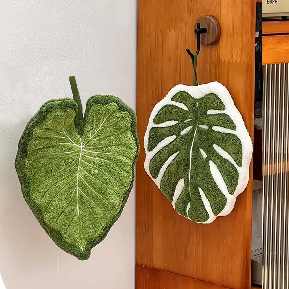 2-Pack of Creative Leaf-Shaped Bathroom Hand Towels—Hook-Style Design, Water-Absorbent Material, Suitable for Bathrooms, Dining Rooms, and Kitchens
