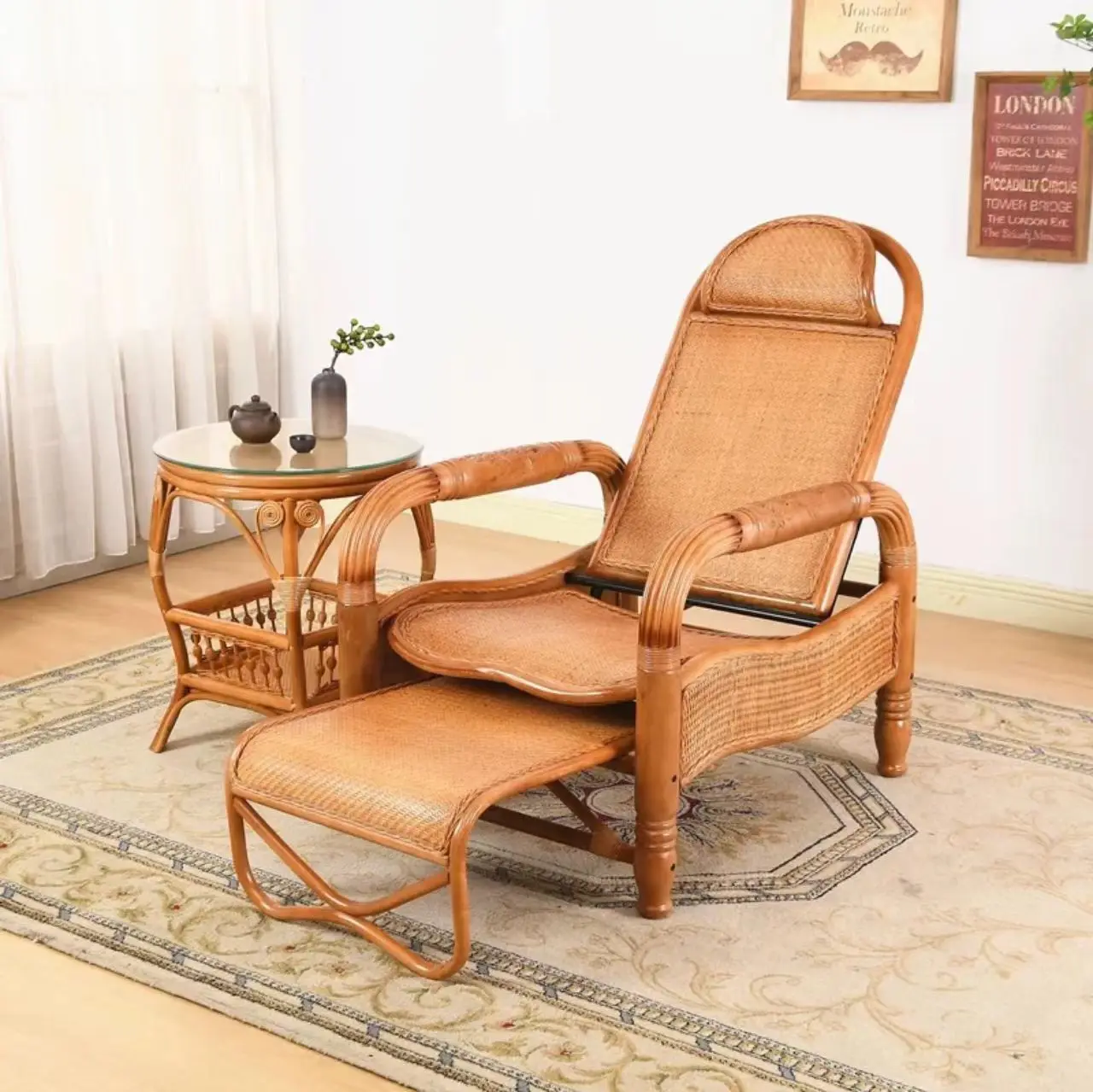 Folding lunch break couch for the elderly, home escape chair, lazy leisure balcony rattan chair recliner