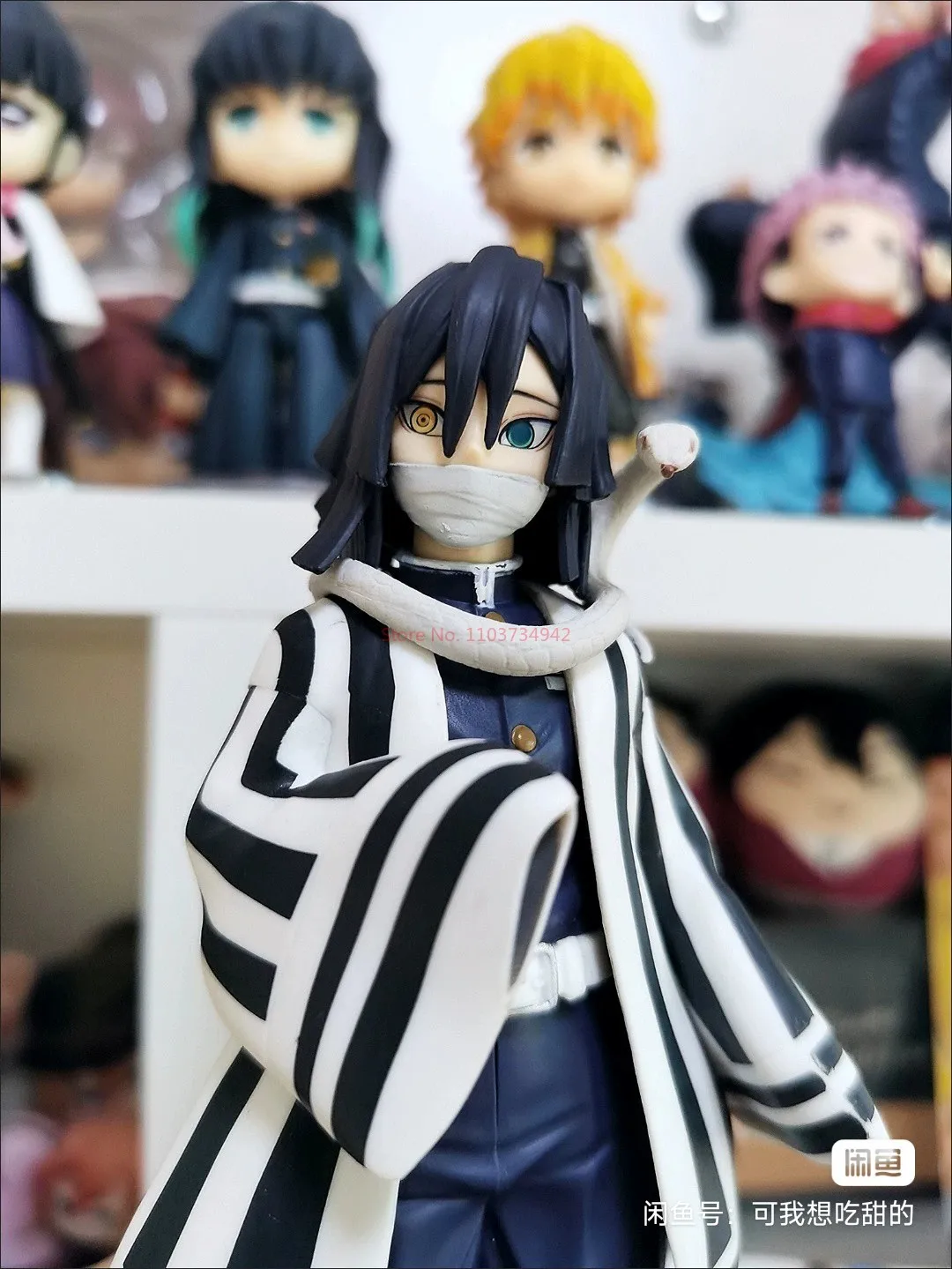 Bandai-figura de acción Original de Kimetsu No Yaiba, modelo coleccionable, adornos, juguetes, regalos de cumpleaños, Vol.15, Iguro Obanai