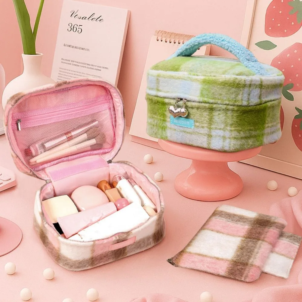 Pink Green Grid Makeup Bag Large Capacity Conveinent Handle Cosmetic Storage Bag Zipper Closure Compartmentalized Storage