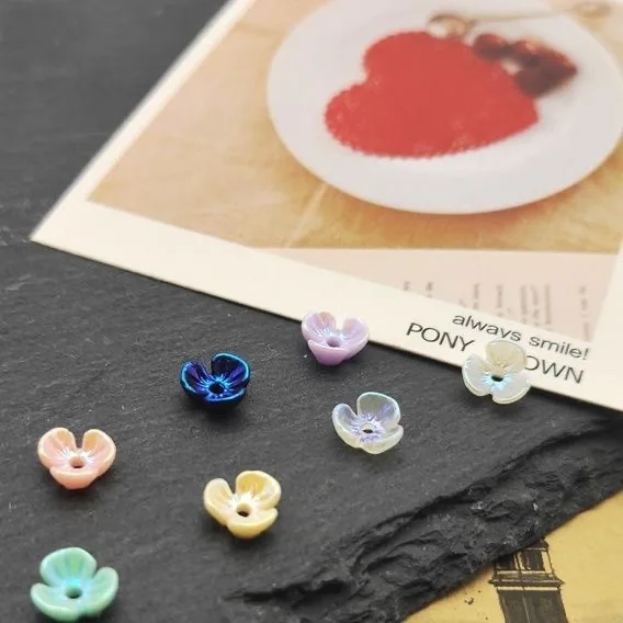 50pcs popular nail charms jewelry decorative small accessories 3mm petals 6mm dried flowers handmade DIY nail art