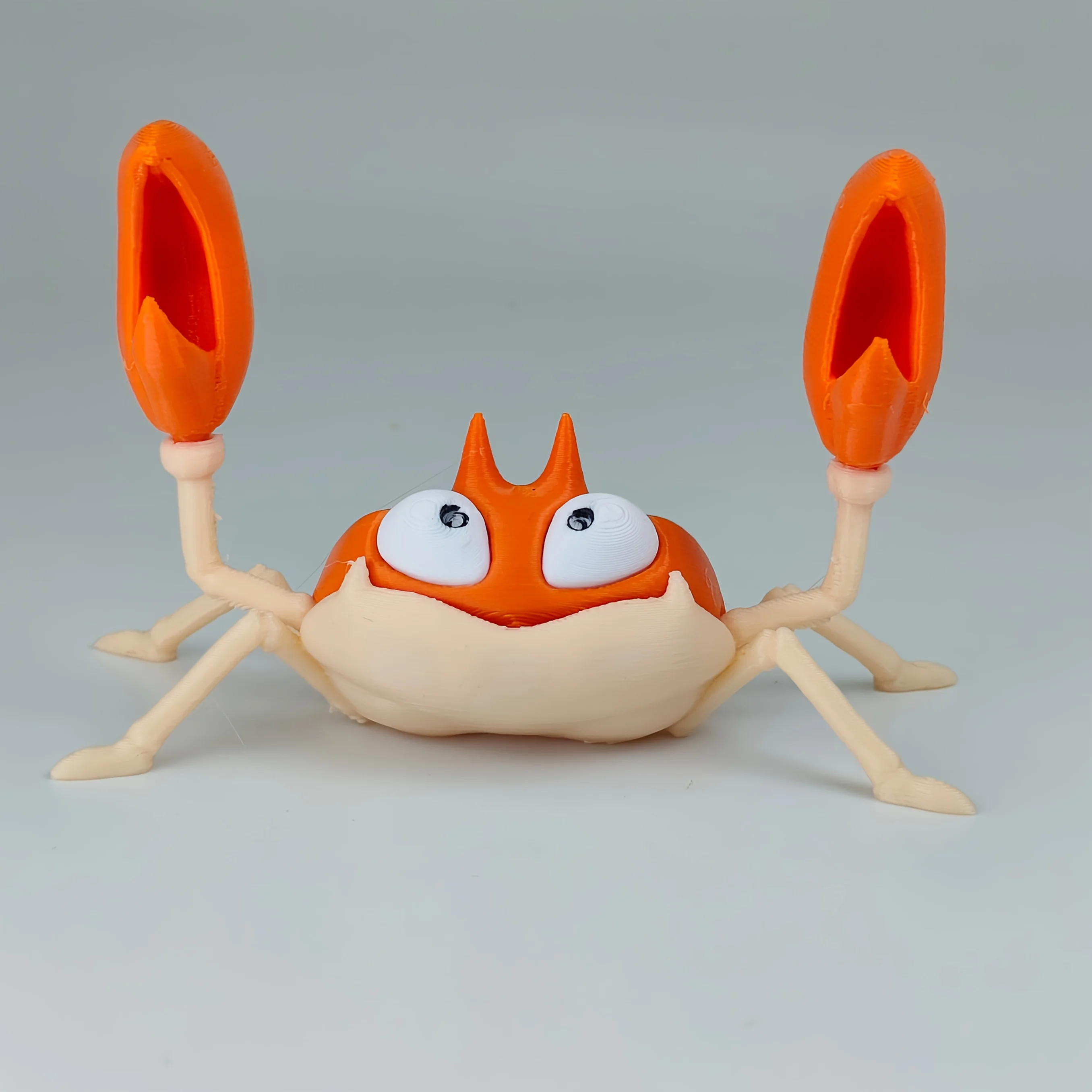 Ein neuer kreativer Krabben-Stifthalter in Form einer Gewichtheberkrabbe, ein Geschenkartikel, der für Ausstellungen zu Hause, Partys, Schaufenster, Büros, Tische usw. verwendet werden kann. und