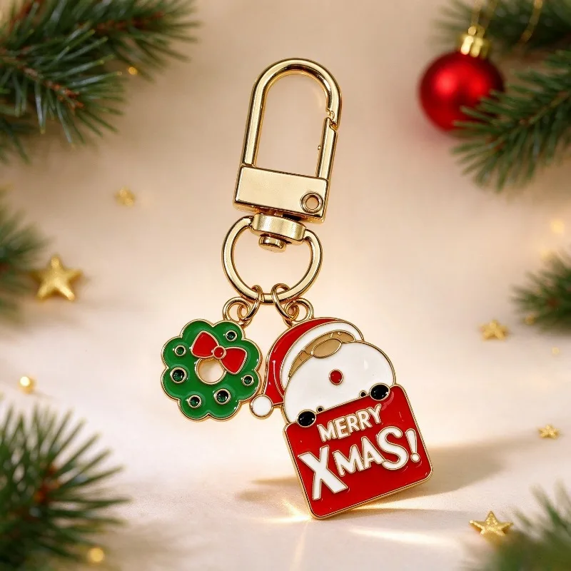 Christmas Enamel Keychain Santa Claus Wreath Charm Gold Plated Alloy Key Ring Pendant Cute Bag Charm Christmas Gift for Women