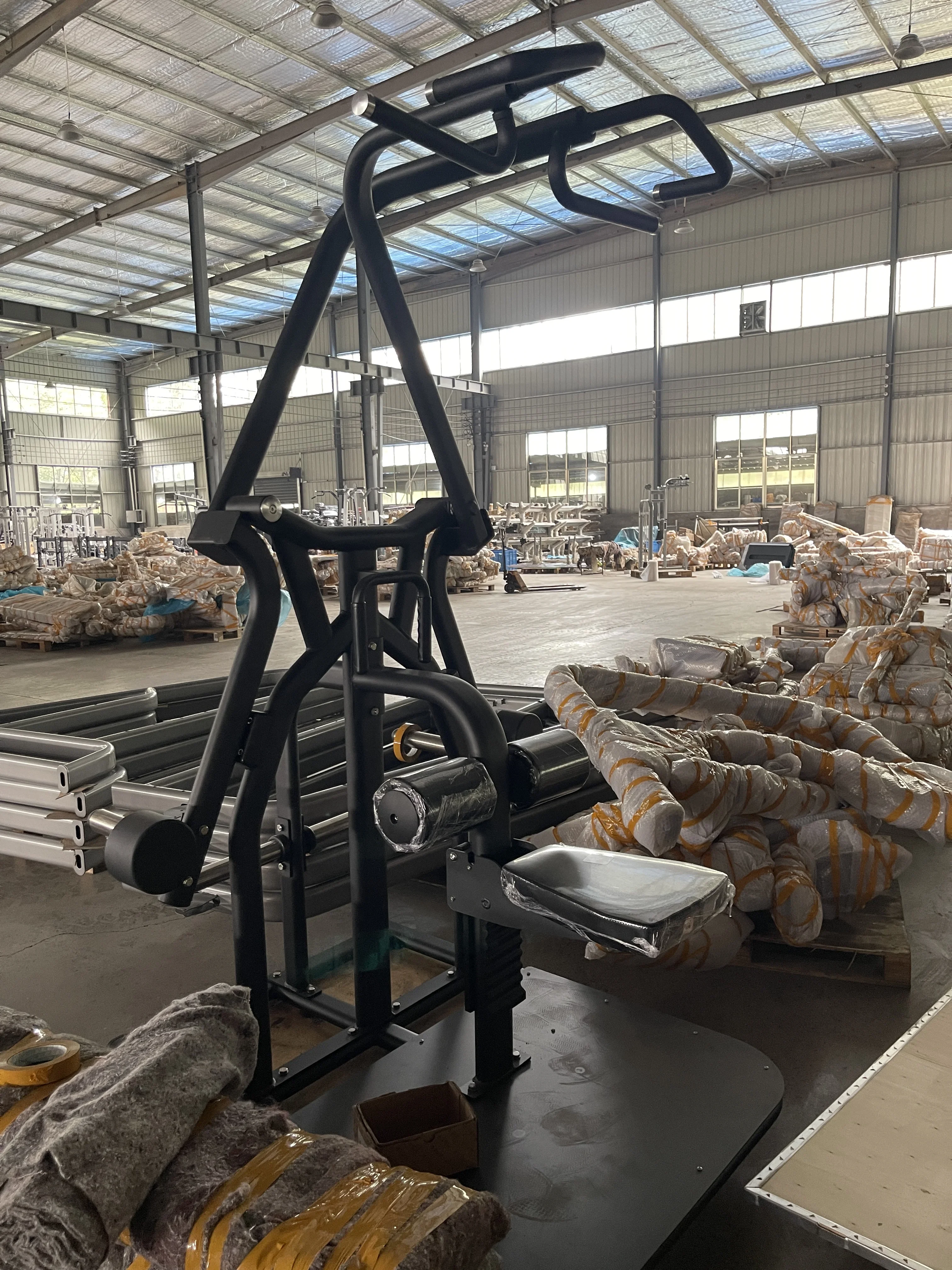 Plate Loaded Scissors High Pull Down Machine Commercial Gym Steel Strength Gear