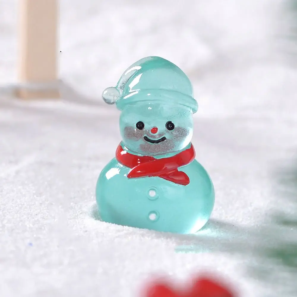 

Cartoon Christmas Snowman Figurine Glow in Dark Resin Crafts Mini Snowman Ornament Cute DIY Luminous Snowman Statue Car Ornament