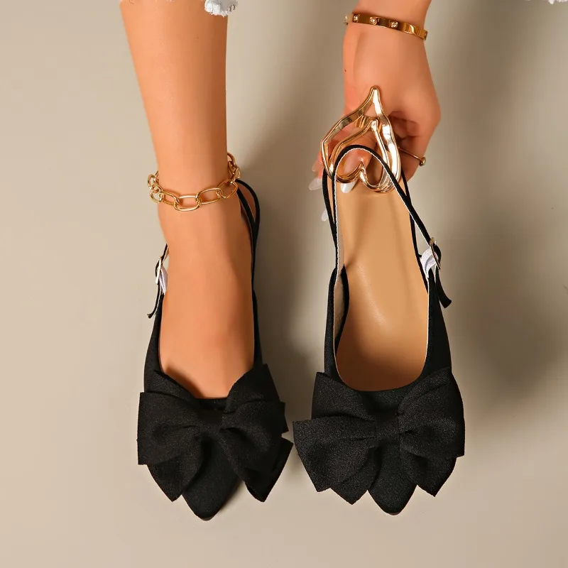 صنادل نسائية صيفية بفيونكة مسطحة باوتو 2025 جديدة بمقاس كبير بمقدمة مدببة وظهر فارغ