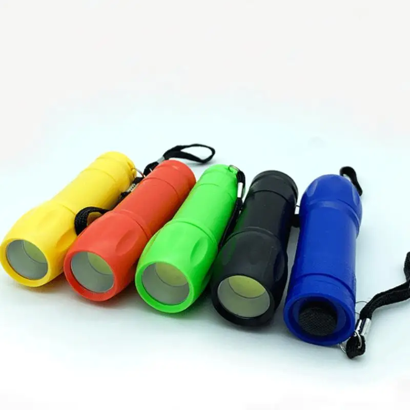 1Pcs Outdoor Emergency Torch Nine XPE Lamp Beads Strong Lighting Using 3 NO.7 Batteries Fixed Focus Mini Portable Flashlight