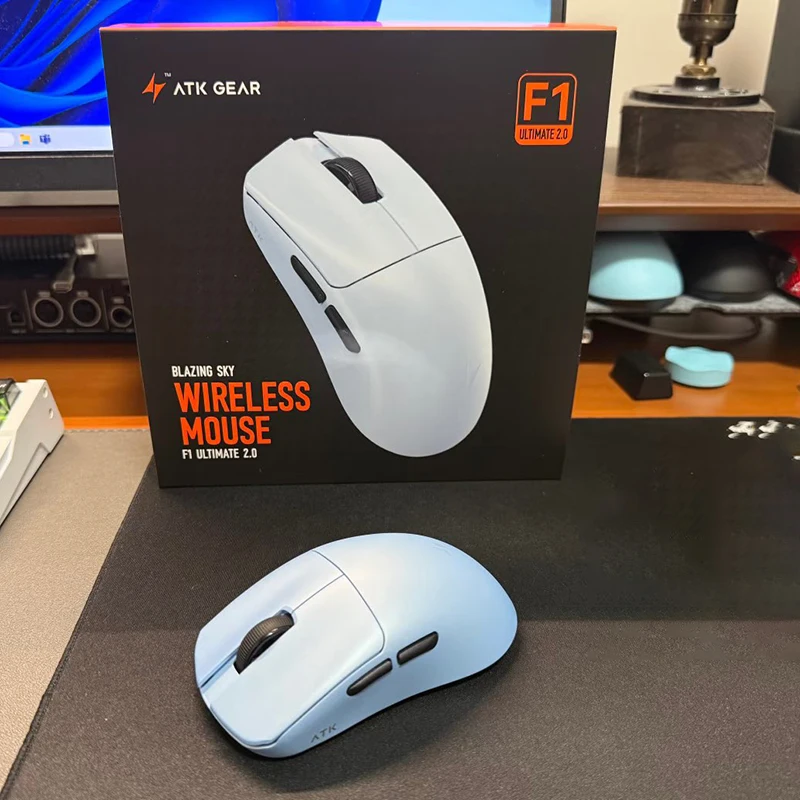 atk-liekong-f1-v2-souris-sans-fil-petite-et-moyenne-legere-jeu-et-bureau-phare-souris-ergonomique-cadeau-pour-garcon