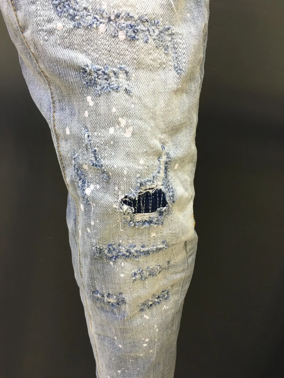 2024 Spring/Summer New D2 Jeans Men's Washed and Worn Hole Patches Painted Slim Fit Small Feet Dark Blue