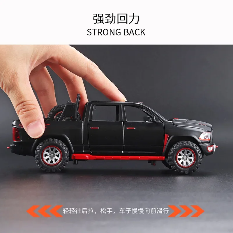 1:32 Dodge Ram TRX Pickup Alloy Car Model Diecasts Toy Off-road car Model Sound and Light Simulation Childrens Toy Gift E103