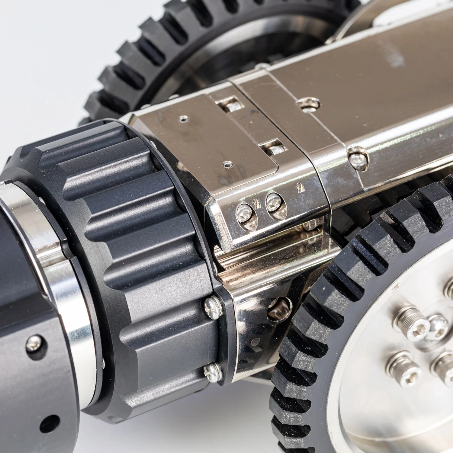 Автофокус PTZ Гусеничный робот-камера для осмотра трубопровода Канализационная промышленная камера с электрическим намоточным устройством для Petrochemical