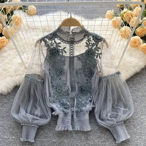 GRAY