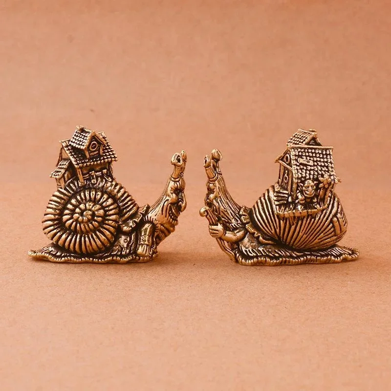 Hip Hop Exaggerate Solid Brass Snail House Small Ornaments Tea Pet Ceremony Copper Simulation Animal Figurines Miniatures Toys