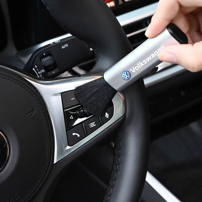 1Pcs Car Interior Cleaning Brush Air Outlet Dusting Small Brush For VW GTI Polo Golf Passat Tiguan Arteon Touareg Taigo Caddy