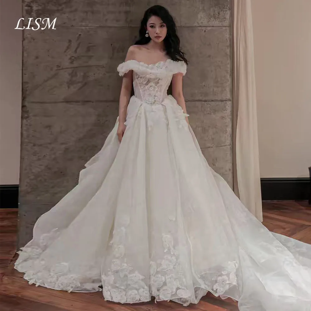 Lism Charming Handmade Rose Wedding Dress Off Shoulder Corset Back Ivory Tulle Sweep Train Luxury Bridal Gown Customized 2026