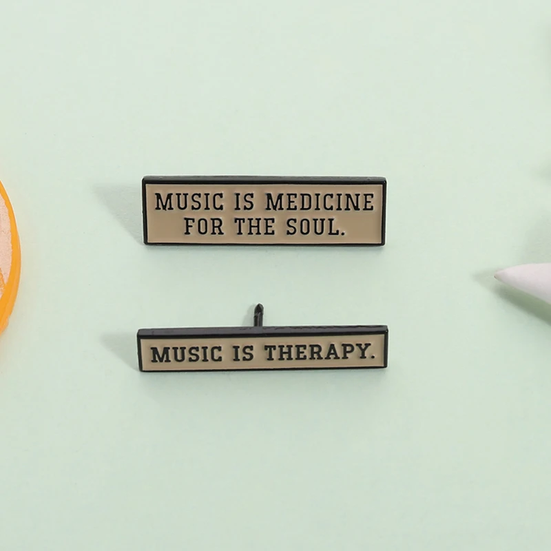 اقتباسات مخصصة المينا دبابيس الموسيقى هي الطب لموسيقى الروح هو علاجي دبابيس شارة التلبيب مجوهرات هدايا للأصدقاء #1