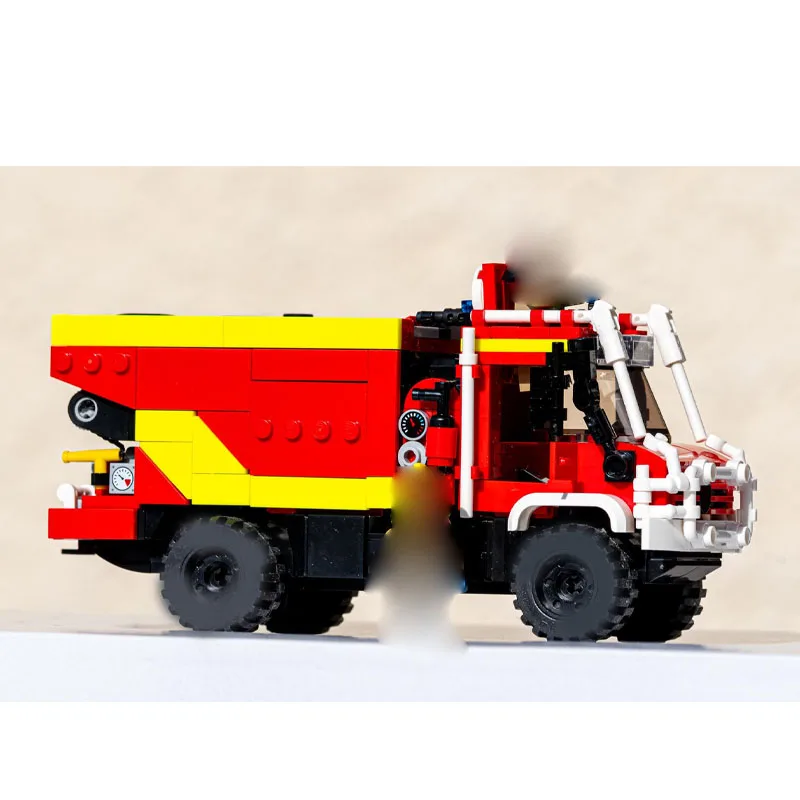 

MOC-162805 City Forest Rescue Fire Truck Building Block Model, 616 Pieces, Creative Birthday Toy Gift for Boys and Children