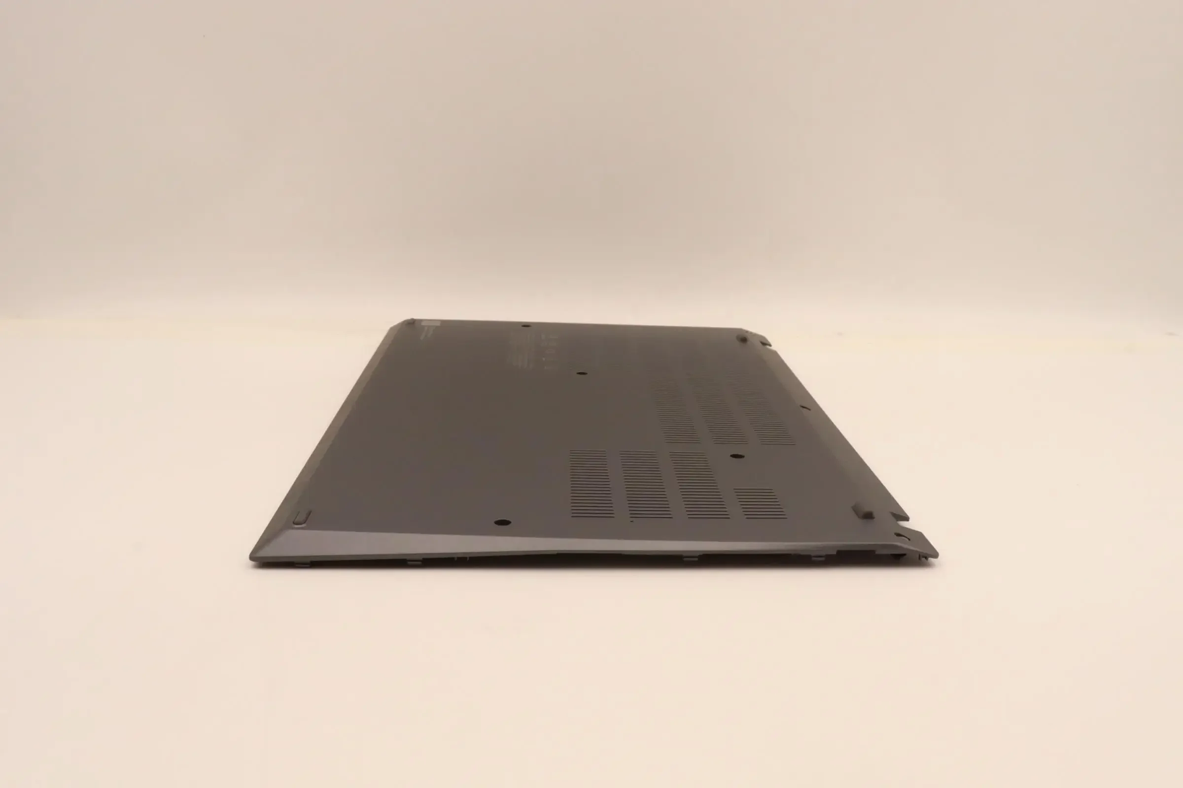 

Новый и оригинальный чехол D Shell Base Bottom Cover для ноутбука Lenovo ThinkPad T14 Gen 3, 5CB0Z69545, серый