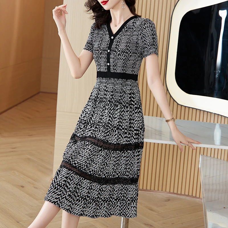 여름 신상 브이넥 플리츠 드레스 슬림 플로럴 프린트 하이웨이스트 롱 스커트 엘레 레이디라이크 슬레 오트 스베 미디 드레스