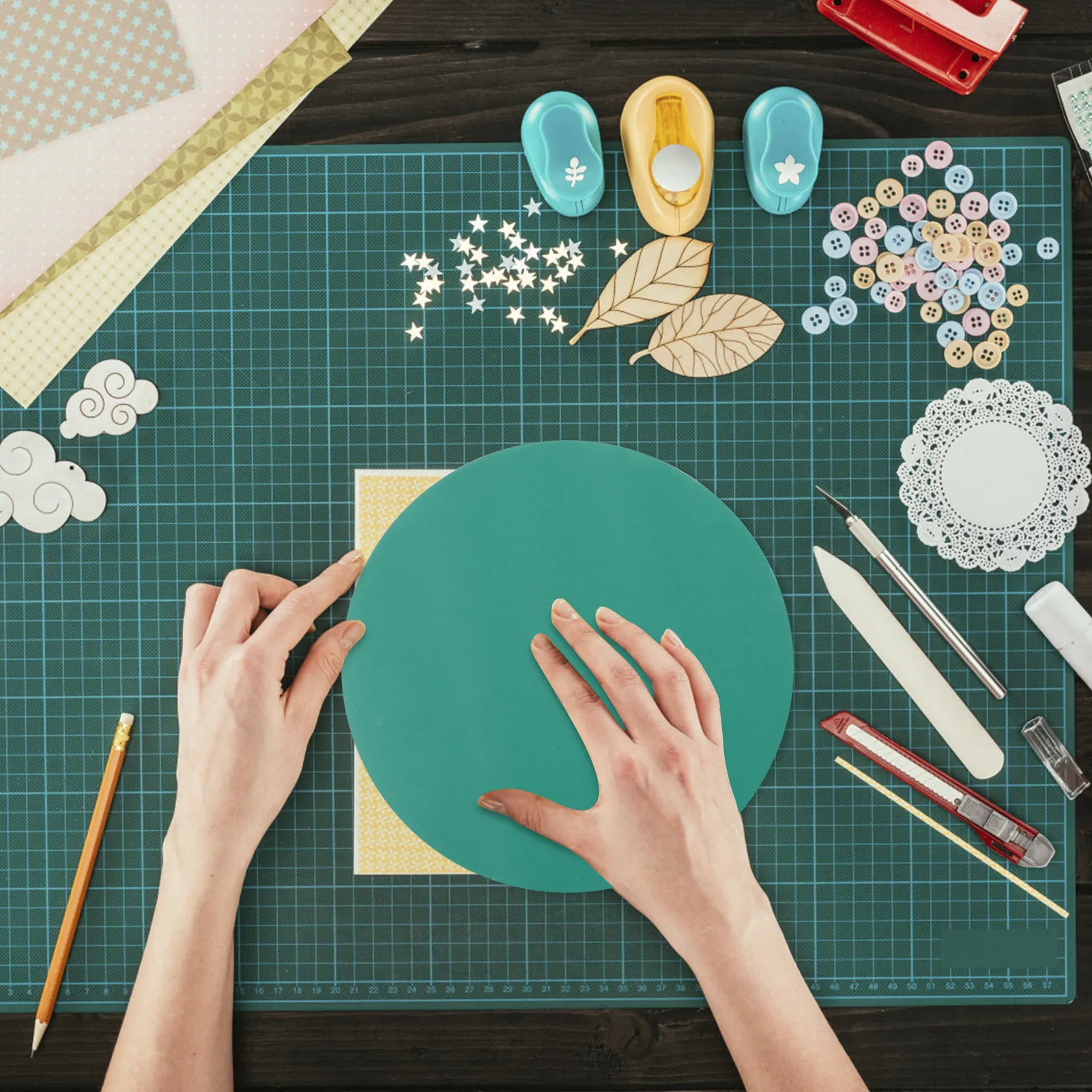 4Pcs Carving Boards PVC DIY Craft Engraving Plate Printmaking Plastic Supply Material DIY Craft Board Engraving Plate