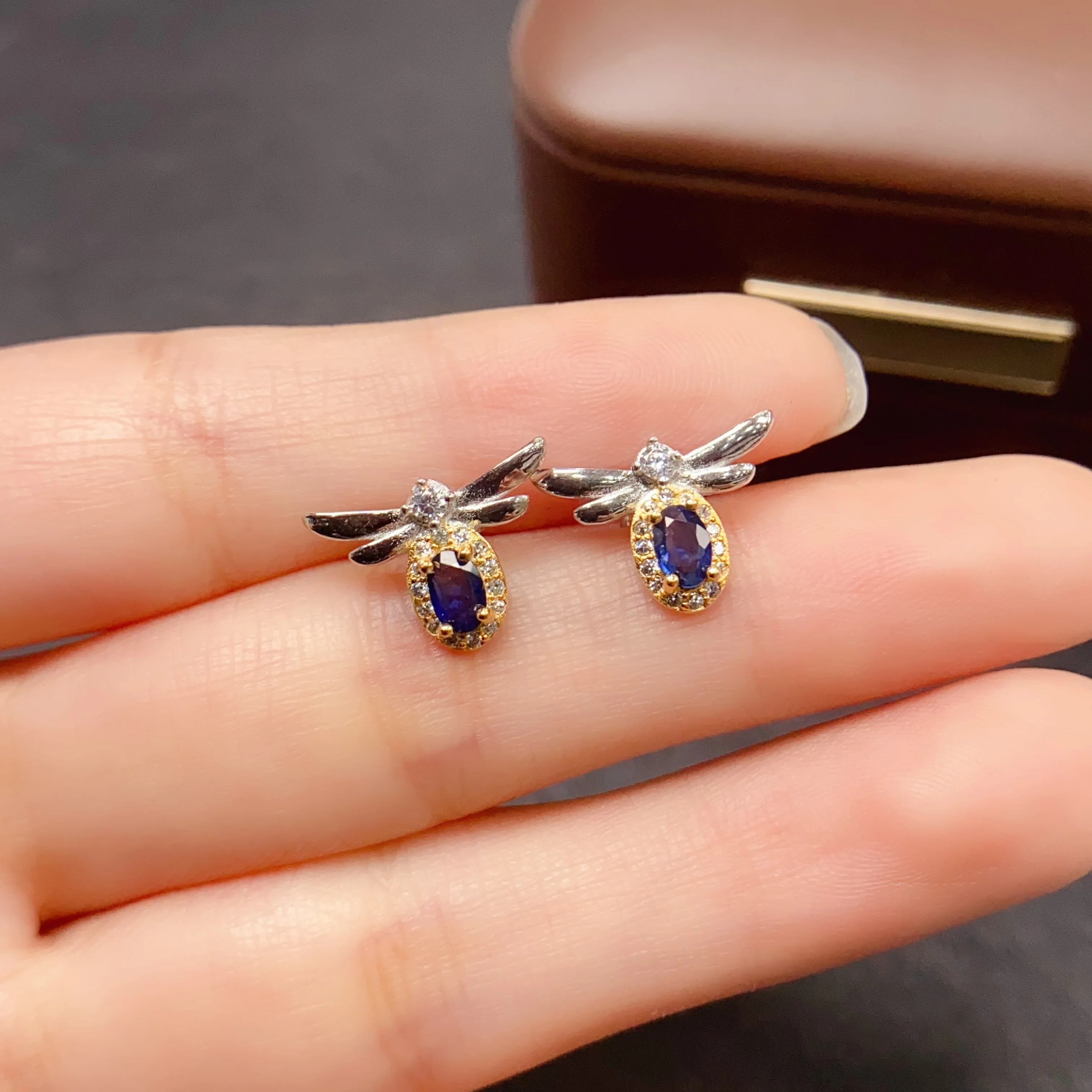 FS Fashion S925 Sterling Silver 3*5mmNatural Sapphire Earrings With Certificate Fine Bee Design Charm Weddings Jewelry for Women