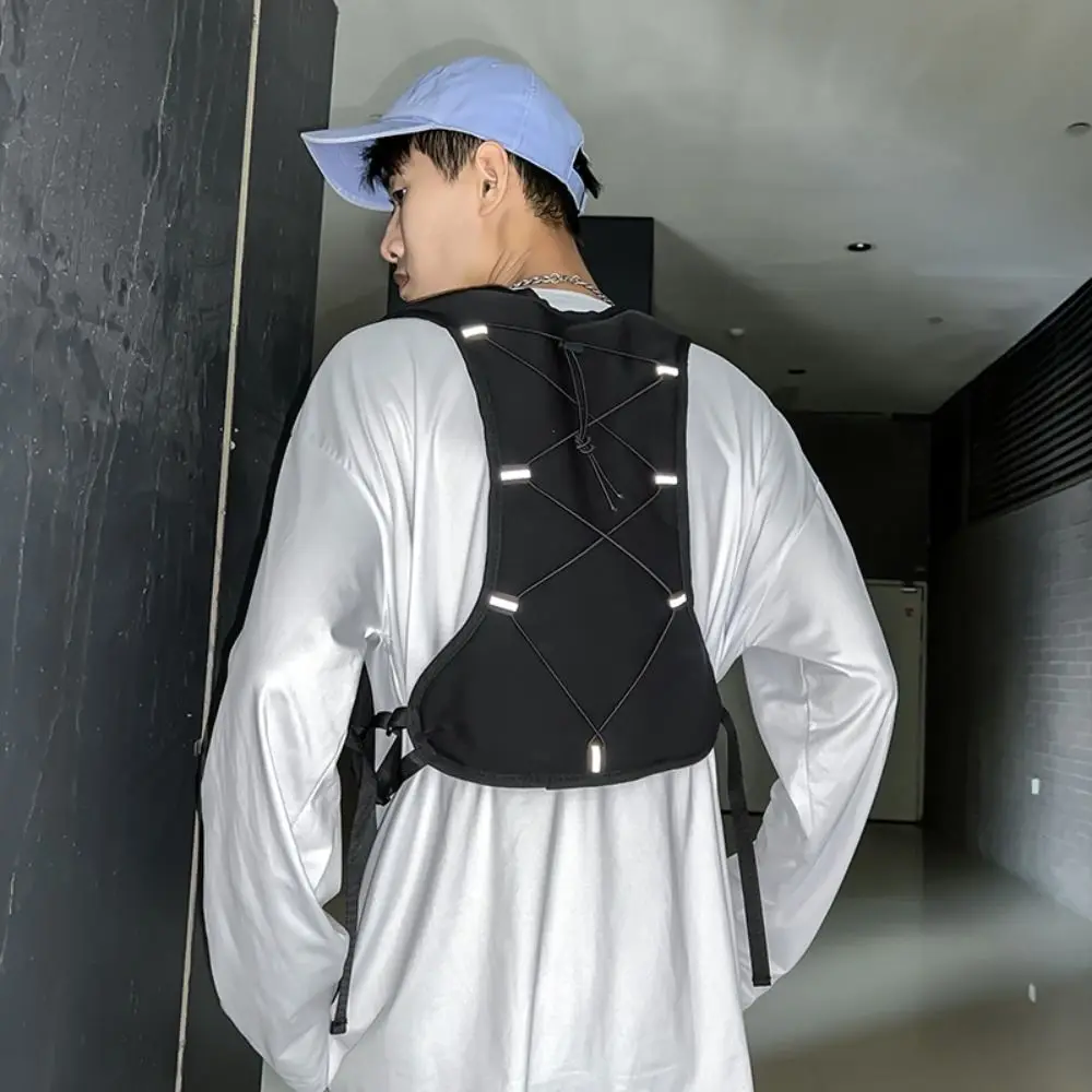 

Waterproof Reflective Running Vest Pack Breathable Adjustable Running Hydration Vest Bag Convenient Multifunctional