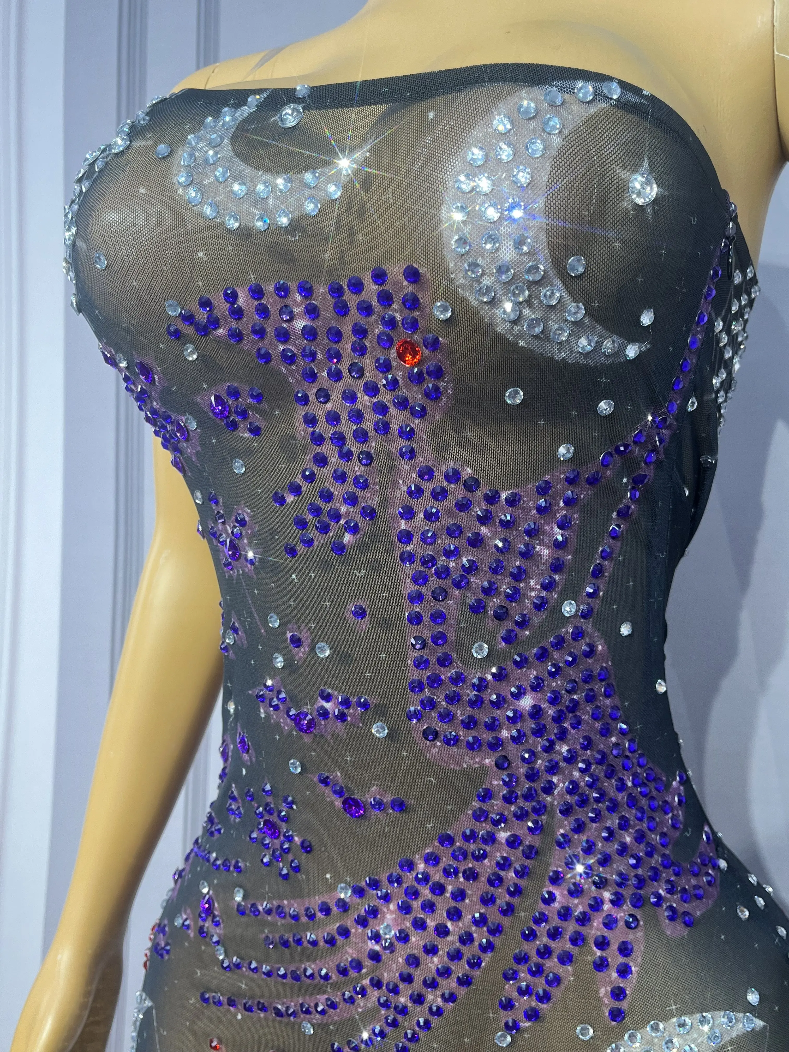 Robe d'halloween avec strass brillants, épaules dénudées, fente haute, robe de soirée, spectacle, tenue de spectacle sur scène, Nvwu, nouvelle collection