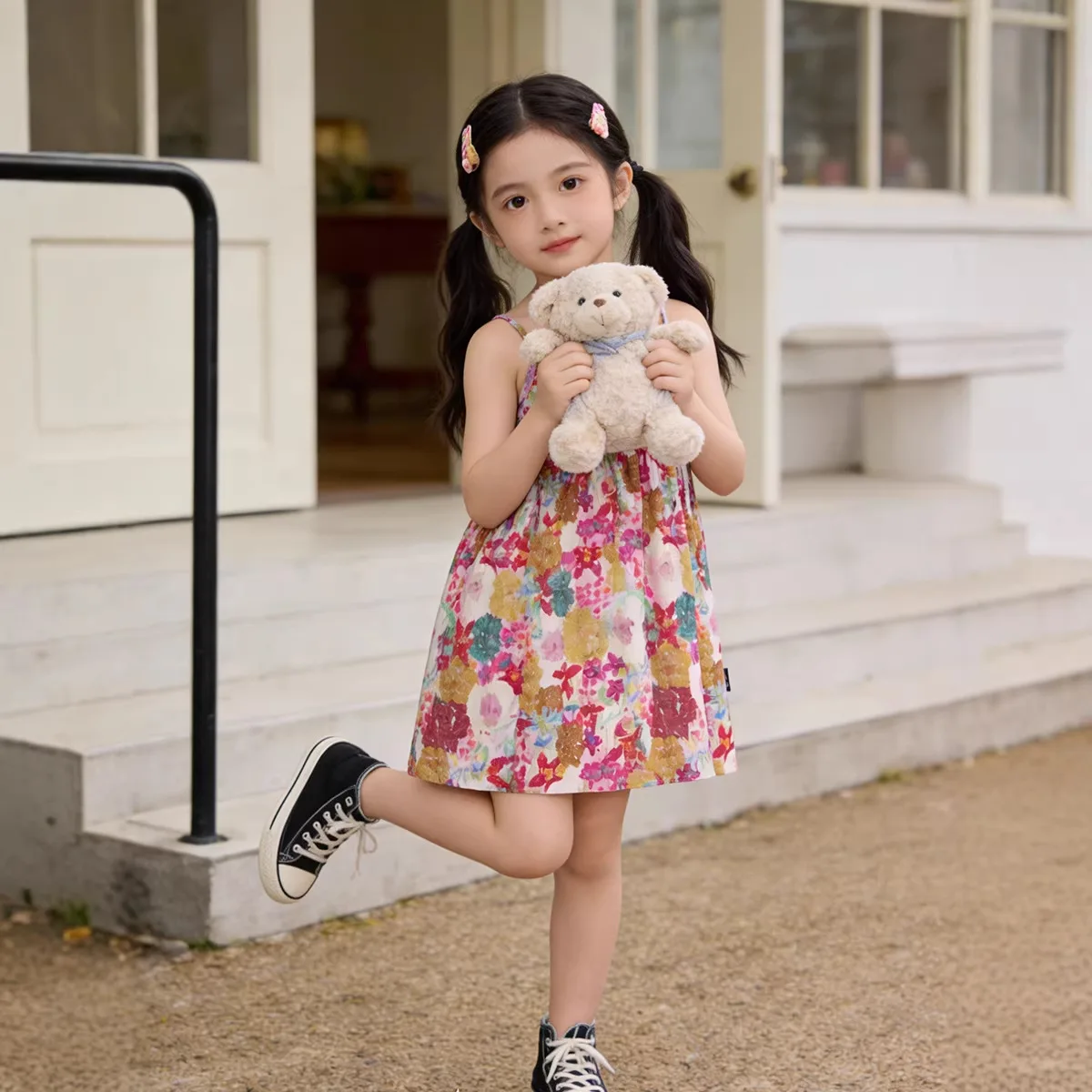 Girls Dress 2026 Spring New Korean Edition Fashionable Western Style Strap Sweet Floral Dress Temperament