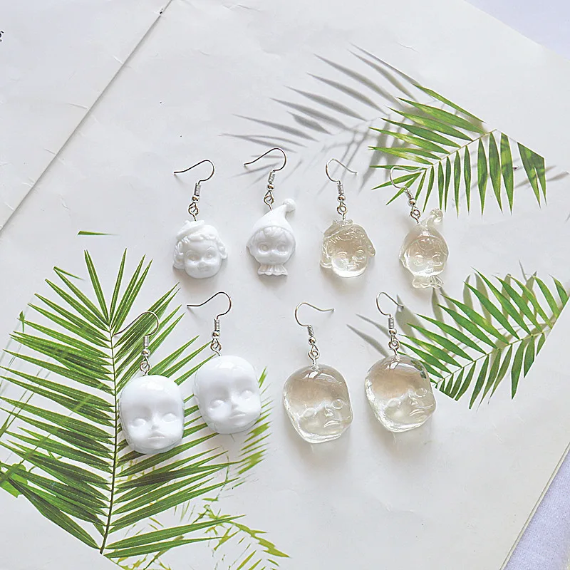 Europe and America Transparent, White Resin Human Face Earrings UNISEX Halloween Punk Hip-hop Party Eye-catching Earrings