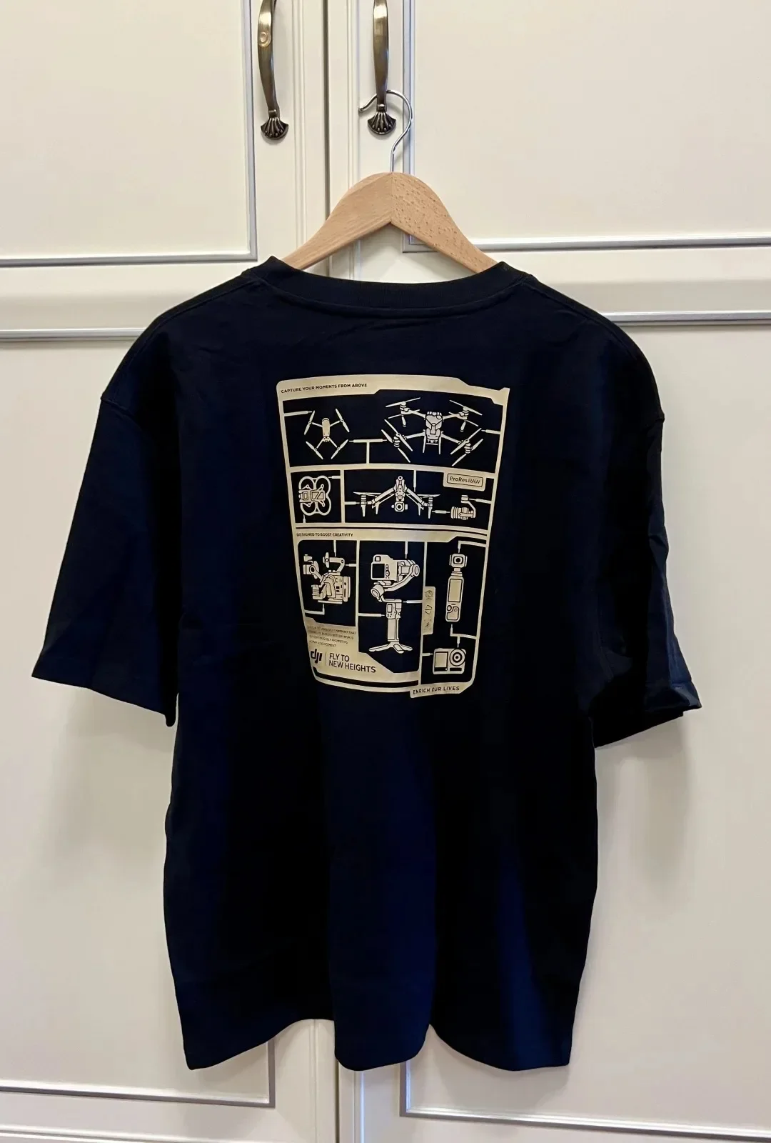 

Новинка 2025, жаркое лето, новинка DJI, классический узор с принтом дрона, чистый хлопок, отдых, отдых, унисекс, тренд High Street, Harajuku Y2K