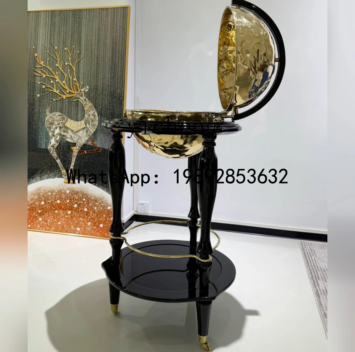 Italian Style Light Luxury Pure Copper High-End Luxury Mobile Round Art Wine Cabinet