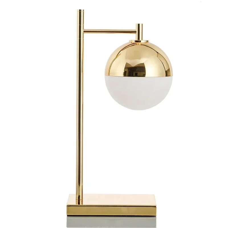 Nordic fashion glass ball lampshade gold desk lamp creative post modern hotel desk lamp