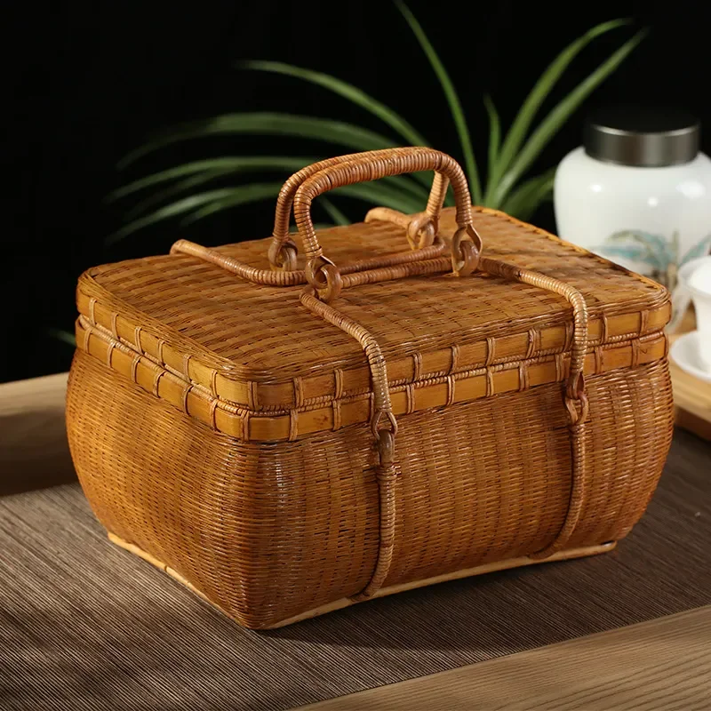 Handmade Bamboo Woven Storage Box with Lining Portable Tea Container Retro Fine Weave Basket for Outdoor Travel Natural