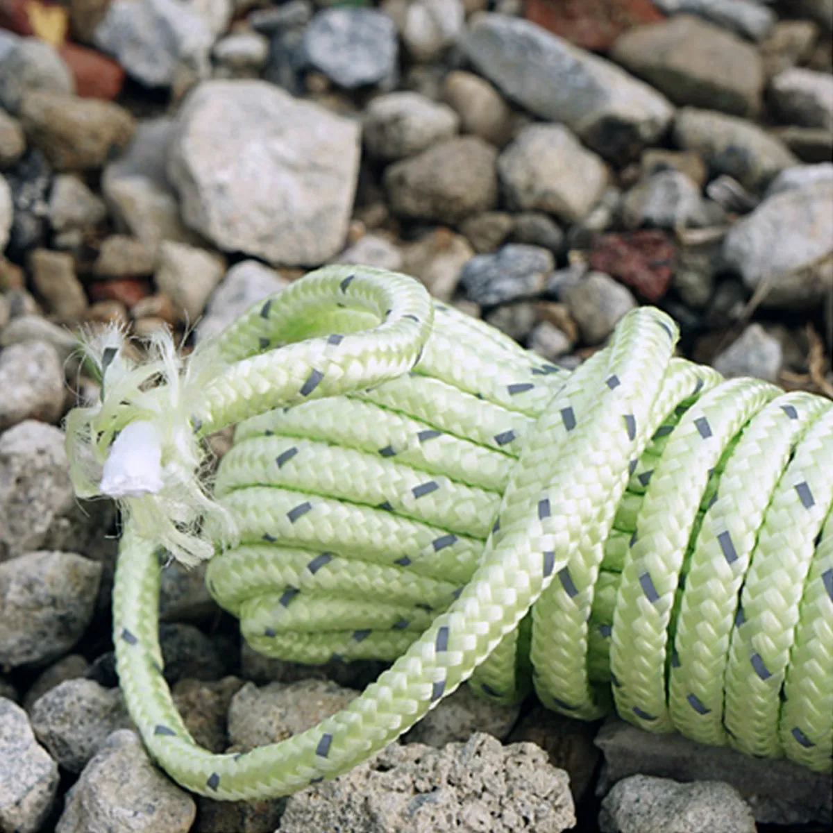 

10M Luminous Glow In The Dark Reflective Rope Elastic Heavy Duty Wear Resistant Washable Cord For Camping Tent Outdoor Use