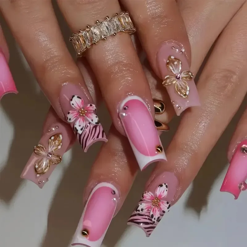 

24PCS Glossy Leopard Print Pattern French False Nail Sweet Cool Pink Blush Flowers Square Fake Nails for Women Wearable Press On