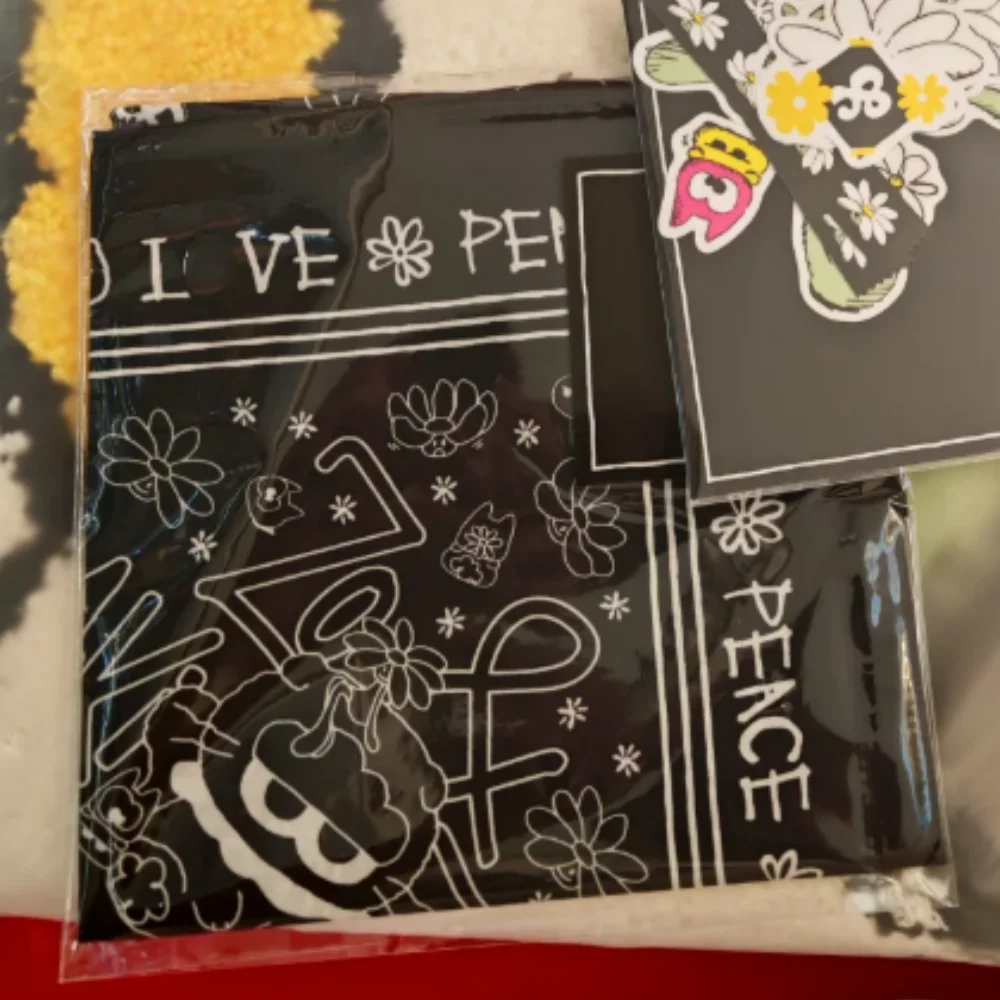 KPOP BIGBANG G-Dragon ZOA квадратный шарф высокого качества INS стиль складное украшение на голову подарки на день рождения GD коллекция фанатов