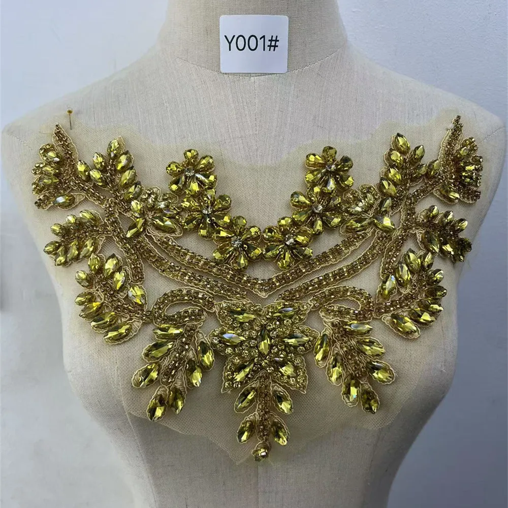 Wholesale Handmade Fashion Glass Beaded Bodice Rhinestone Applique Crystal Patches